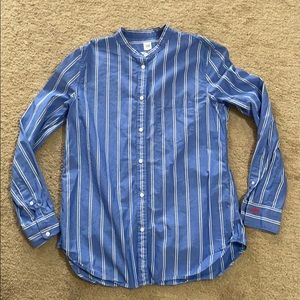 Gap Button Down shirt